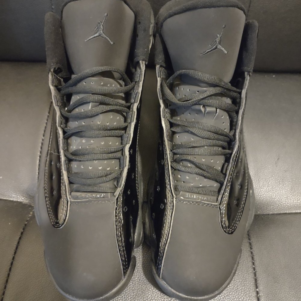 Air Jordan 13 Retro Cap And Gown